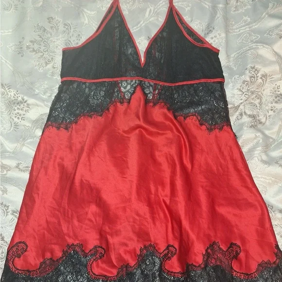 INC International Concepts Red and Black Lace Chemise - Picture 2 of 5